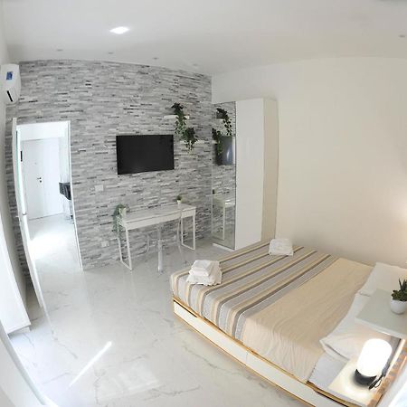Paradise Luxury Apartment Salerno Center מראה חיצוני תמונה