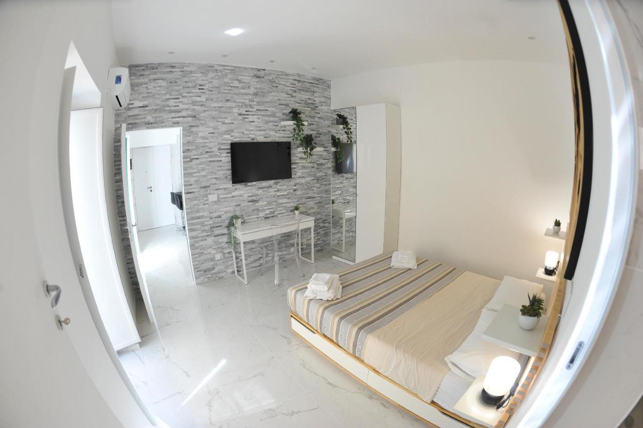Paradise Luxury Apartment Salerno Center מראה חיצוני תמונה